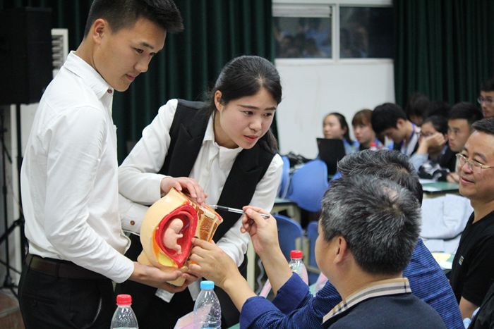 向学校第七次党代会巡礼：狠抓学科建设 凝练办学特色 全面提升品牌专业内涵建设