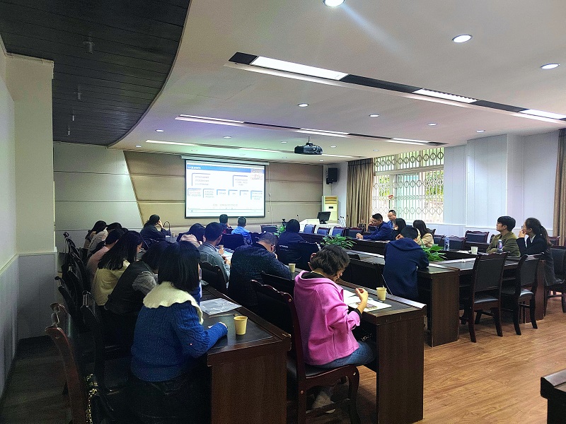 教务处举办教师教学创新大赛专题培训会