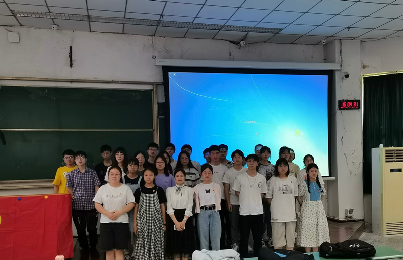 基础医学院开展“全心向党学党史，心系共党担使命”主题活动