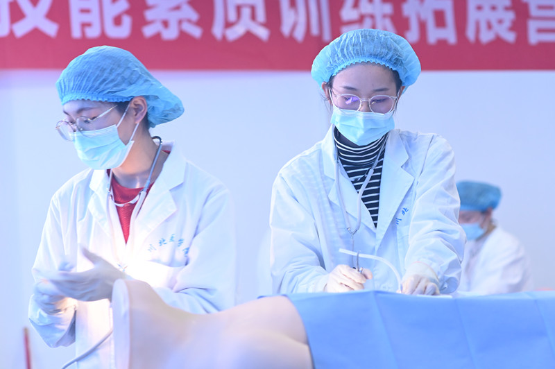 临床医学系2020年临床素质拓展训练营之临床技能比赛决赛成功举行