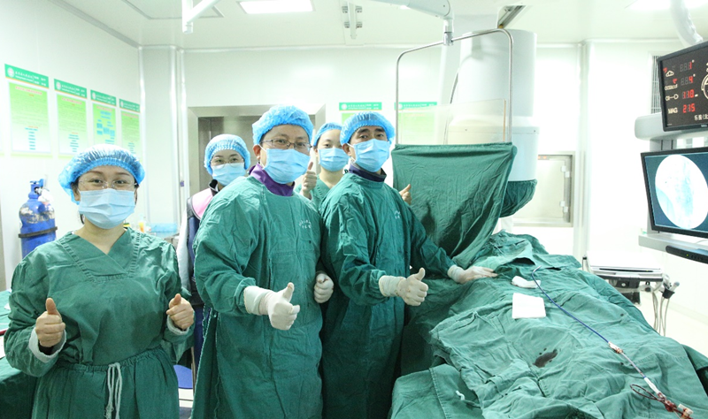 县医院也能开展心脏手术！——我校附属医院博士入基层、送技术、便群众