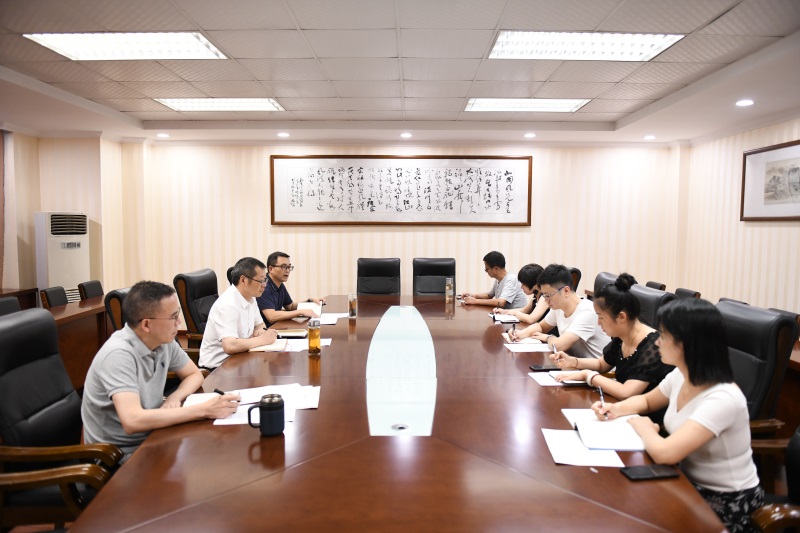 学校领导参加宣传部暑假及校庆前工作汇报会