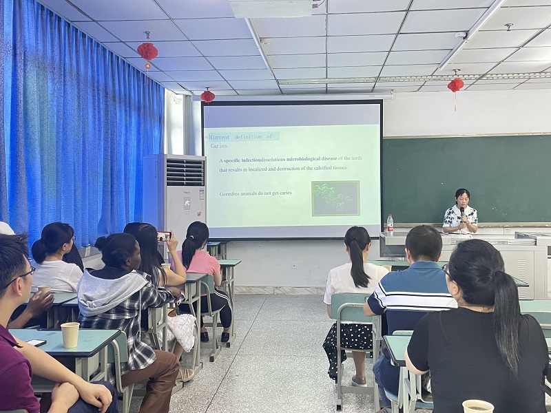 国际教育交流学院开展首届留学生教学示范课