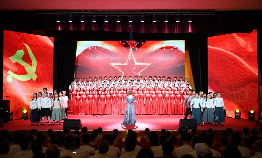 “声”情表白 为党庆生:我校举行庆祝建党100周年歌咏比赛