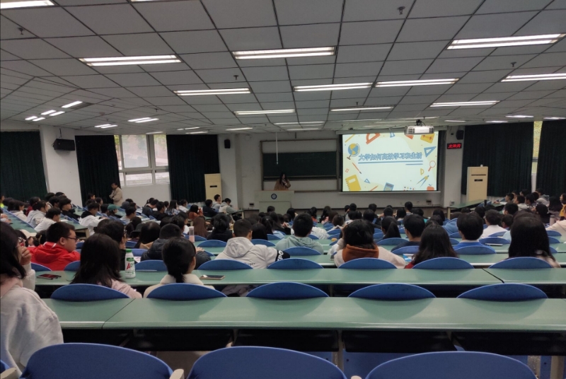 医学影像学院举办寝室文化建设系列活动