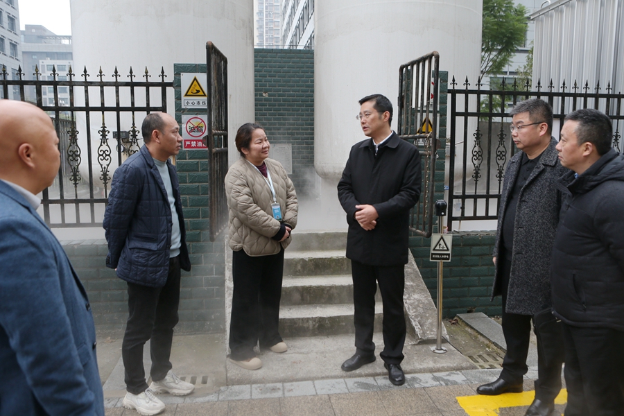 古熙督导检查附属医院安全生产工作