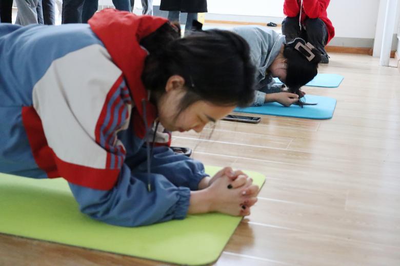 “社”彩斑斓绽风采，“团”聚青春绘未来