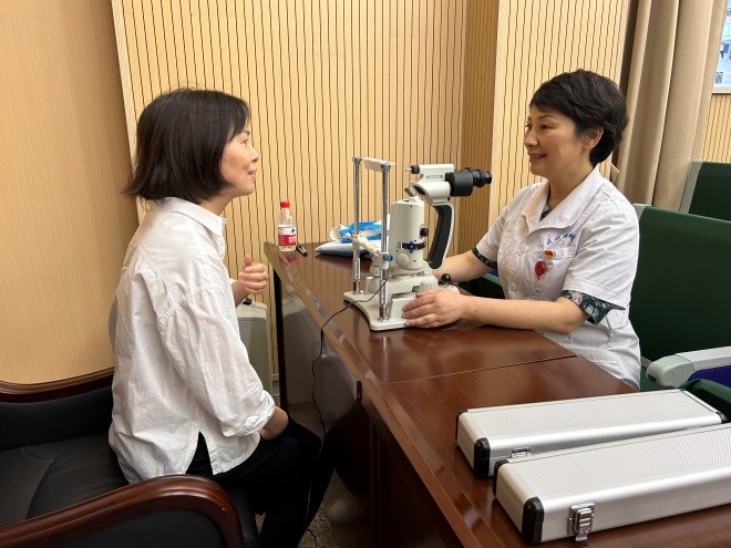 重实践 建新功 守护“睛”彩 眼视光医学院用行动落实主题教育总要求