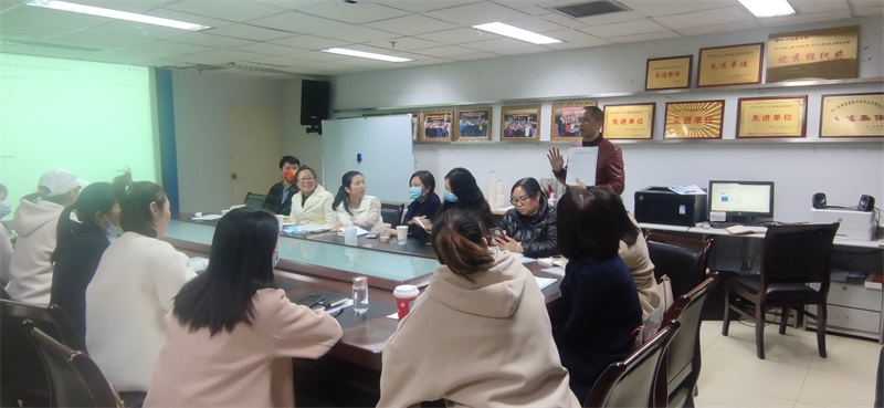 我校开展2023届毕业年级辅导员就业工作培训会