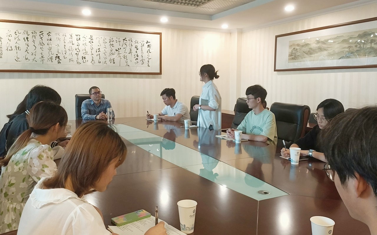 听党员讲初心故事——眼视光医学院开展入党积极分子座谈会