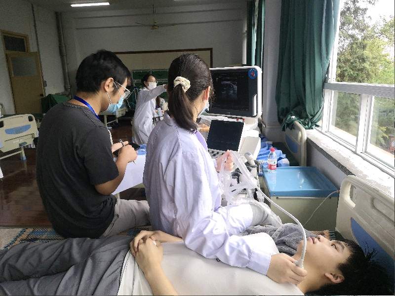 临床医学院举办第六届多站式综合技能大赛