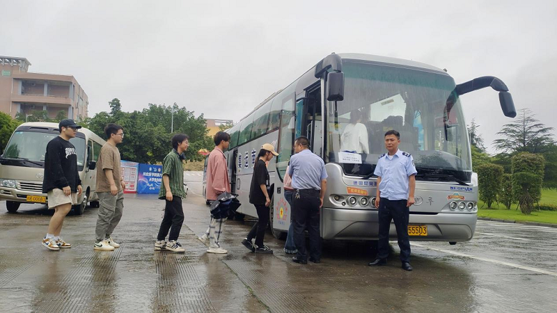2023年年中实习生下点及毕业生返校工作顺利完成