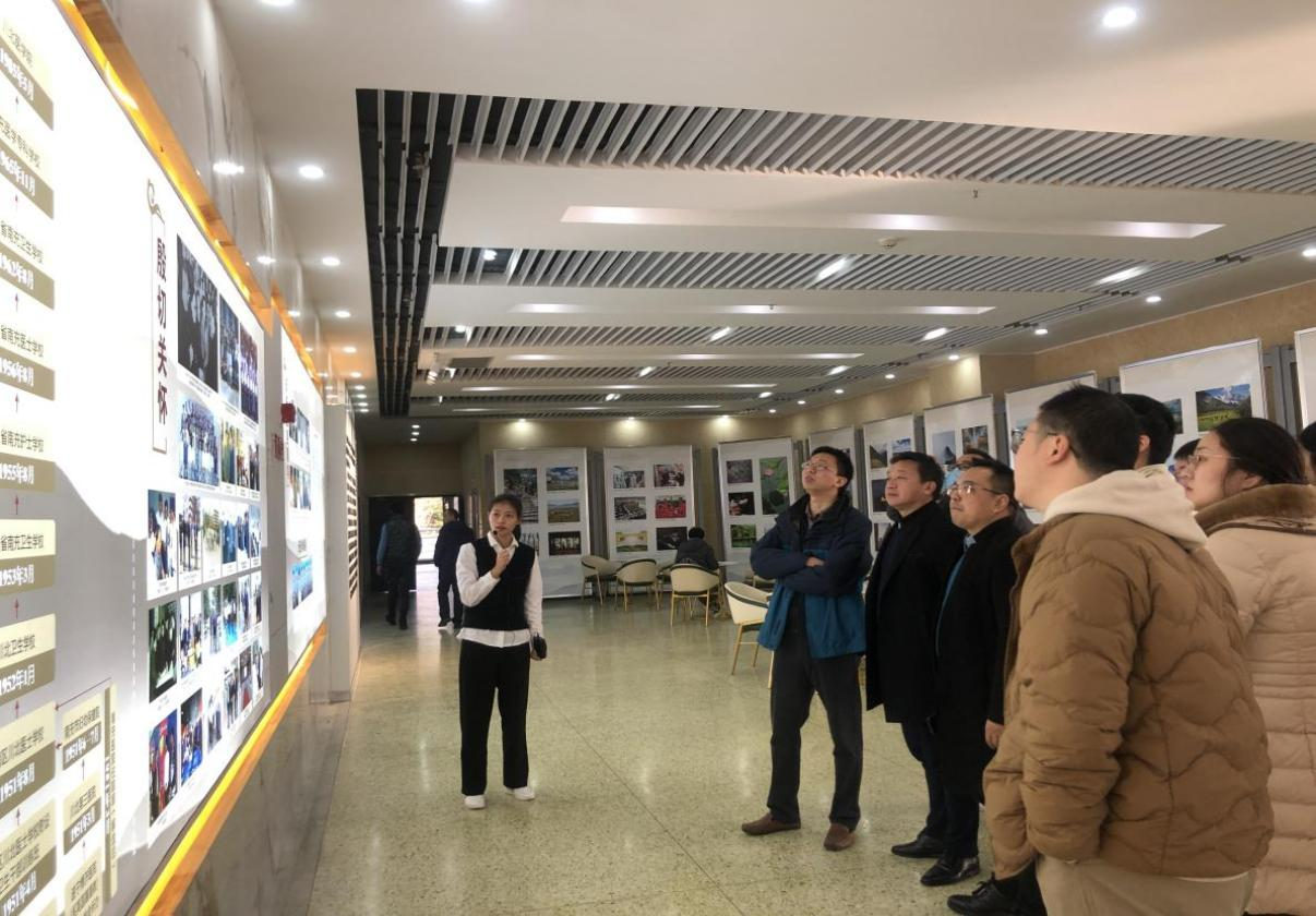 机关第一党总支六支部支部大会