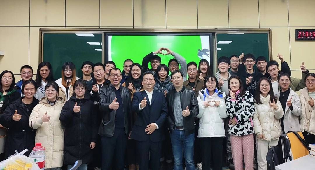 川北之星|82篇班主任日记里 珍藏着30名大学生5年学医的青葱岁月
