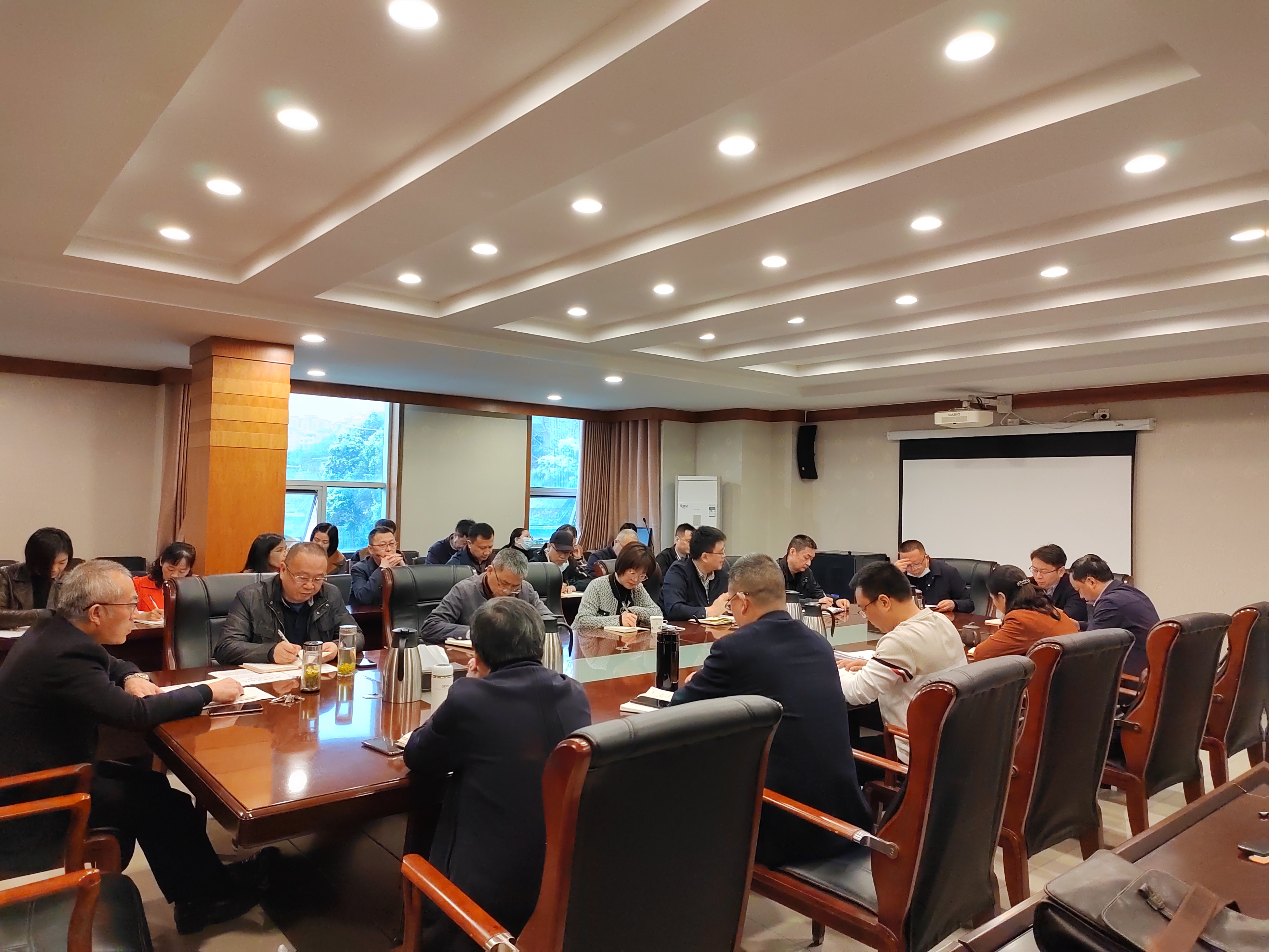 我校召开实验室安全专项检查工作启动会