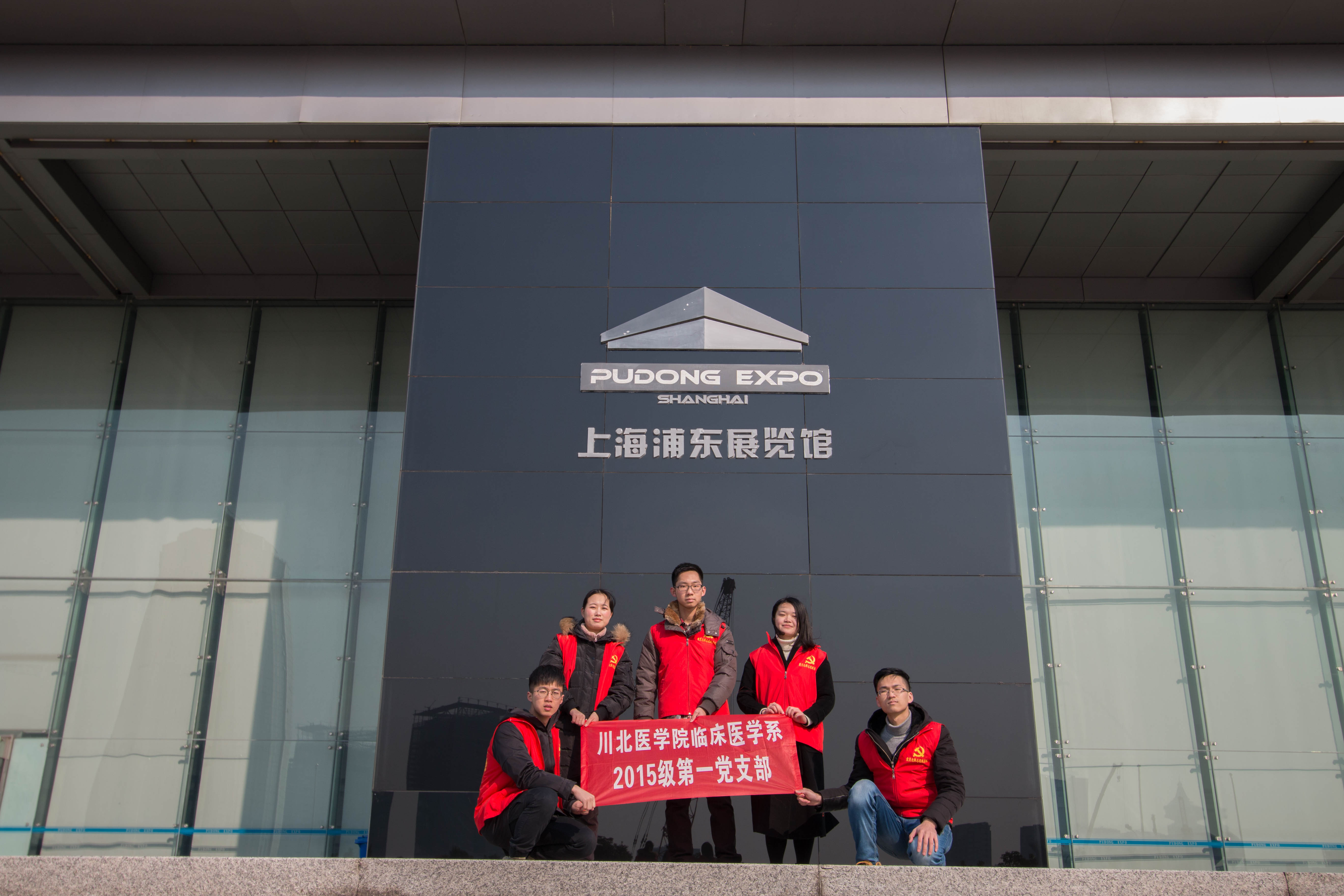 浦东1.jpg 浦东1.jpg