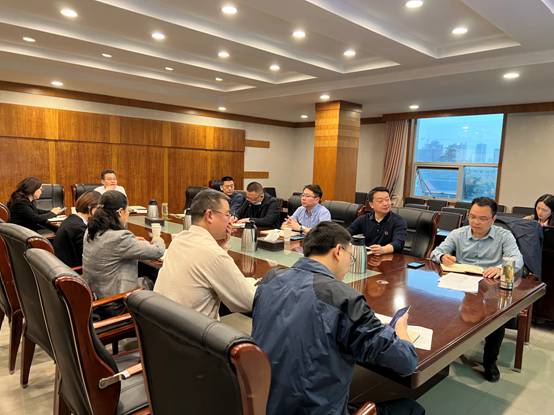 何永斌主持召开2022年部门预算座谈会