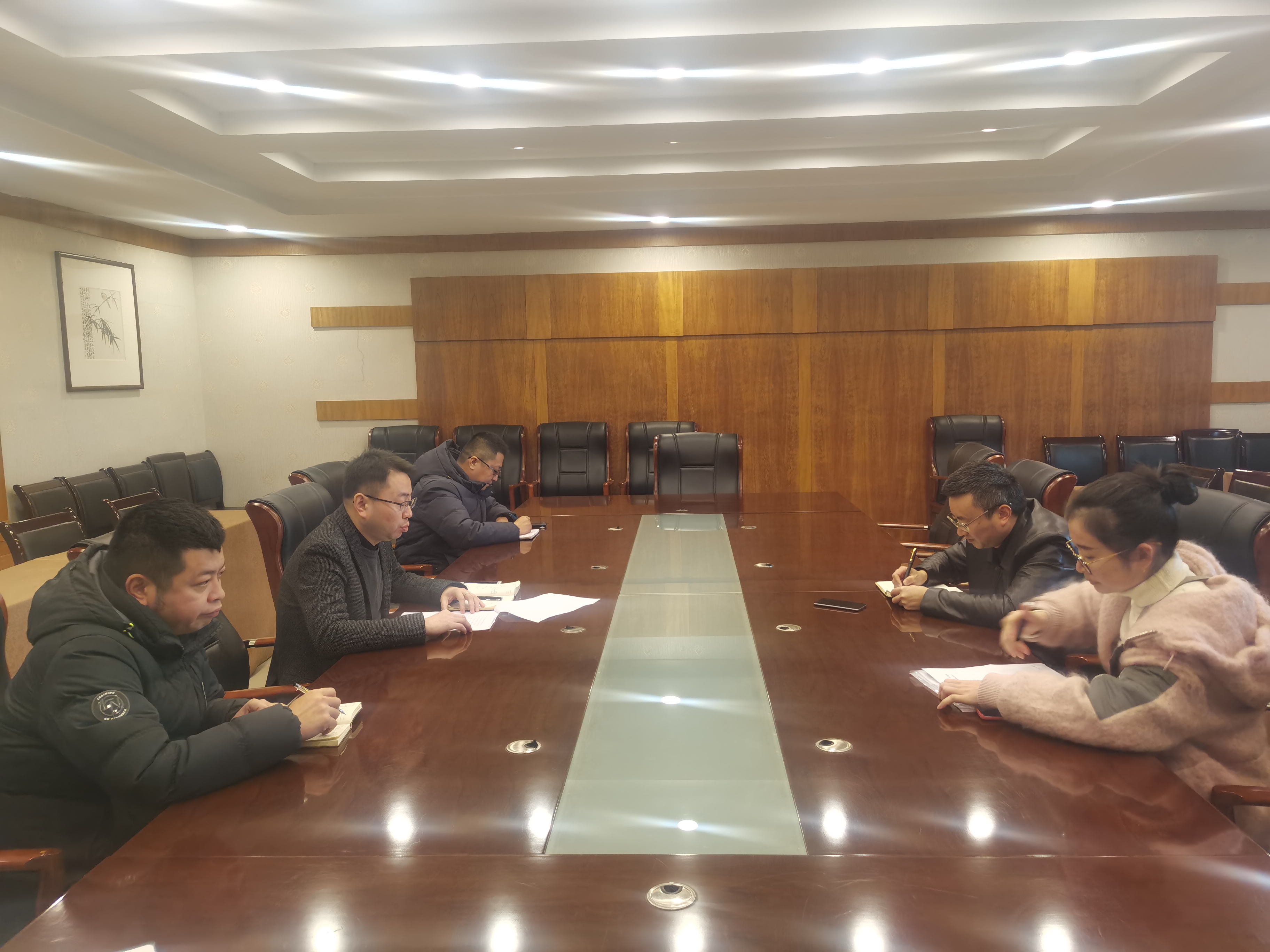 国有资产管理处召开“不忘初心、牢记使命”专题民主生活会