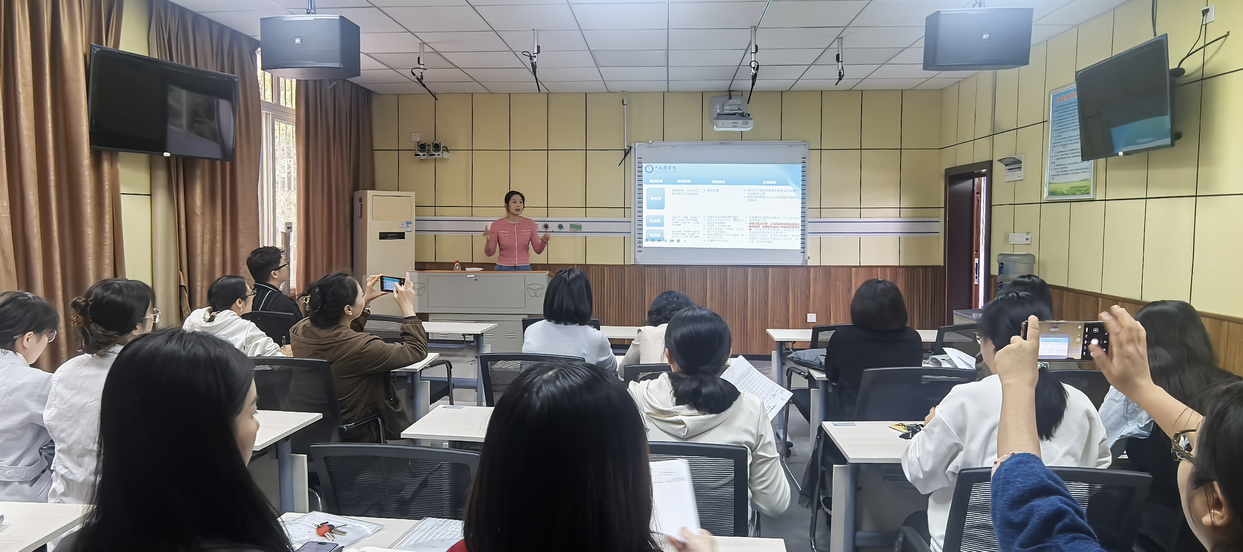 计划财务处深入教学院系开展财务宣讲系列活动