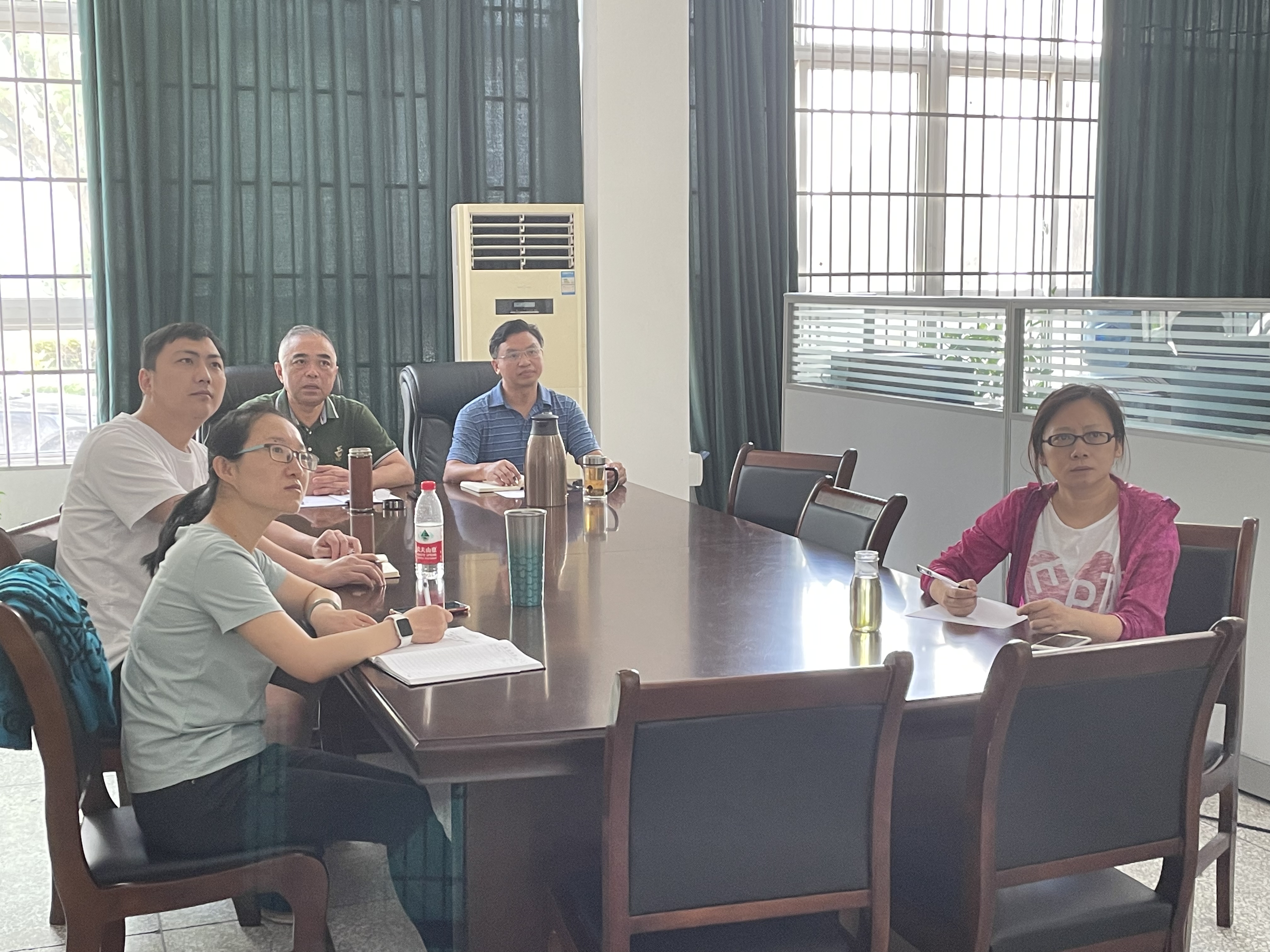 中心全体成员参加暑期线上学术交流与培训