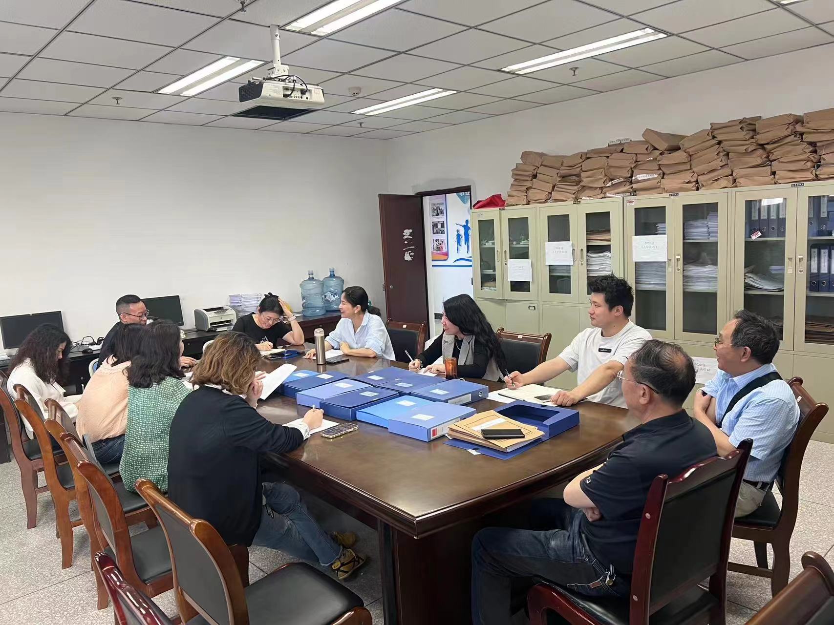 外国语言文化系召开2023-2024-2学年度 中期教学检查总结会