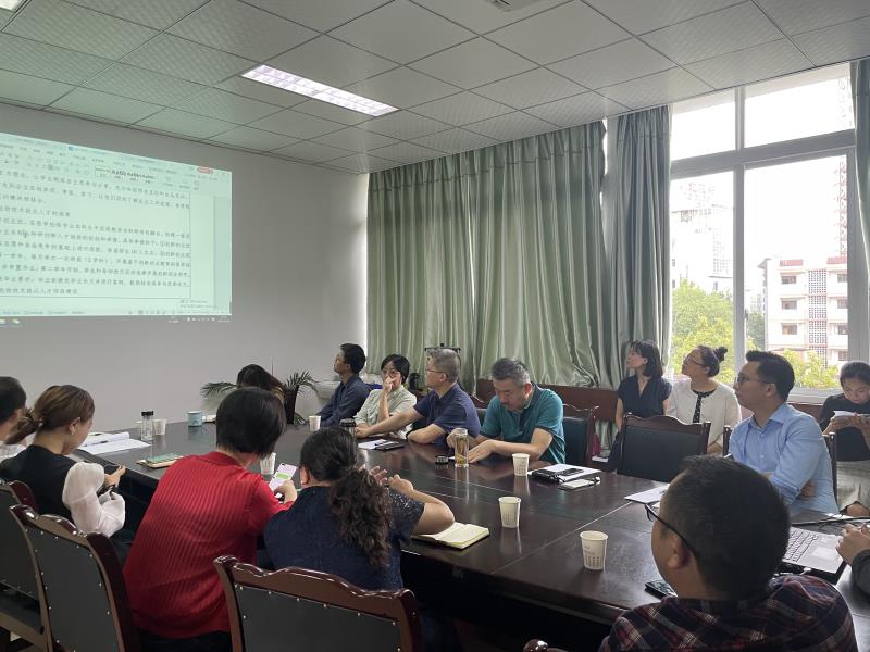 医学检验系召开新学期教学工作暨教育部产学合作协同育人项目申报讨论会