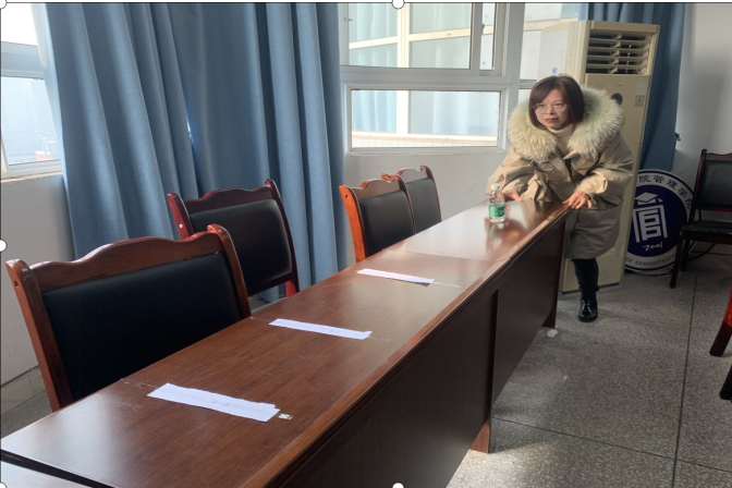 管理学院工会小组开展以“健康、快乐”为主题的趣味活动