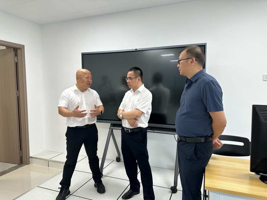 交流互鉴 共促发展——川北医学院临床医学院副院长任亦星带队赴海南医学院开展调研交流