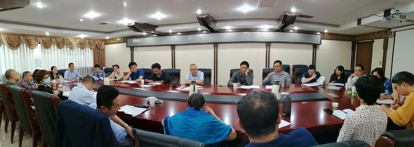 杜勇召开教学院系和科研院所十四五规划 编制座谈会