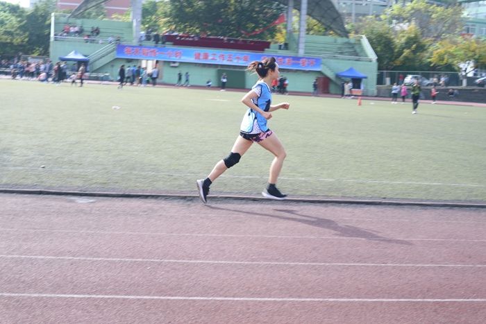 我院学子在第十四届春季校运动会中再创佳绩