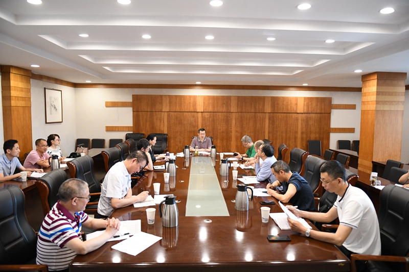 学校召开2021届毕业生就业工作“百日攻坚”行动推进会