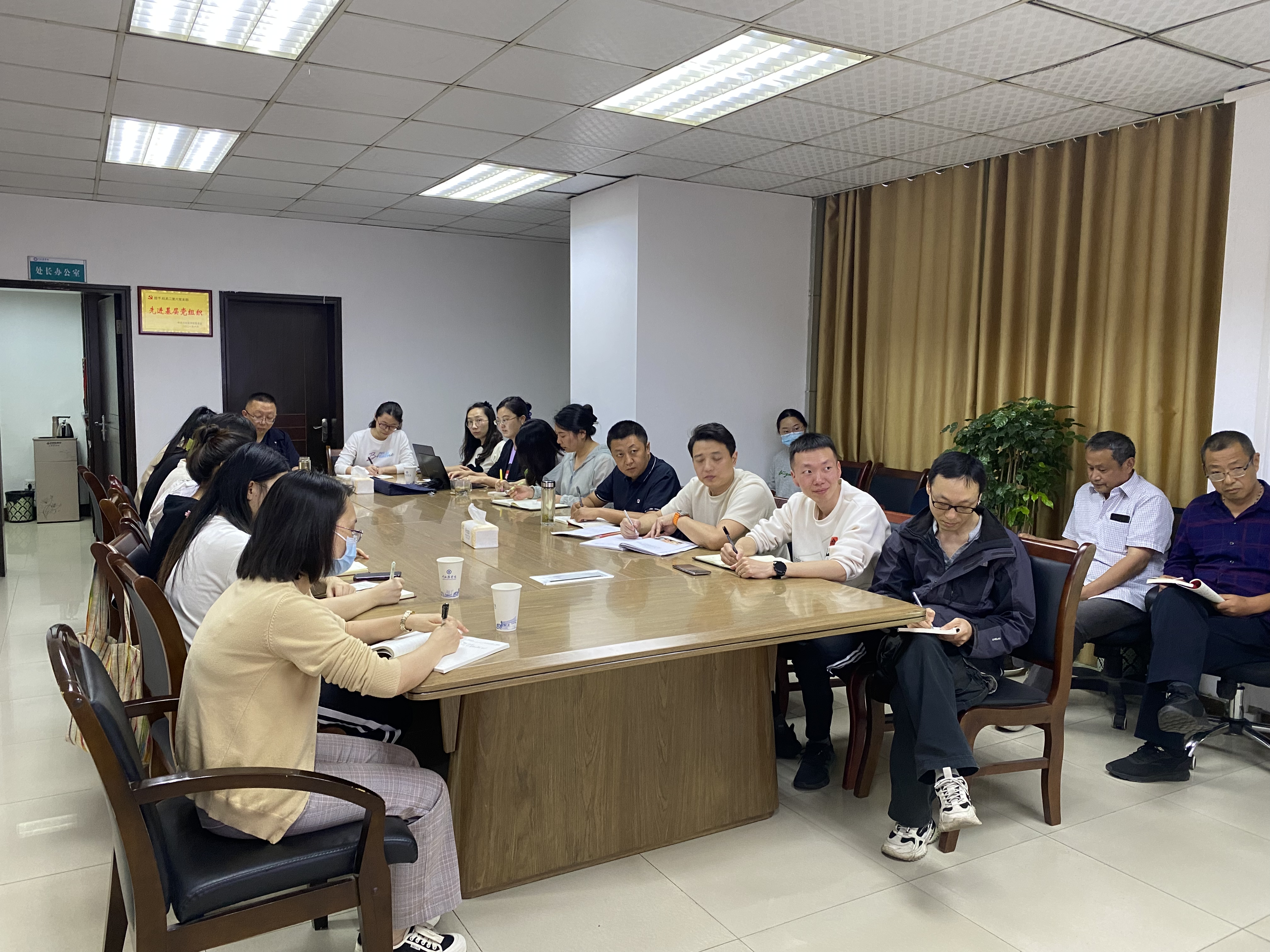 机关党委第十六党支部与结对共建医学影像学院党委第一党支部