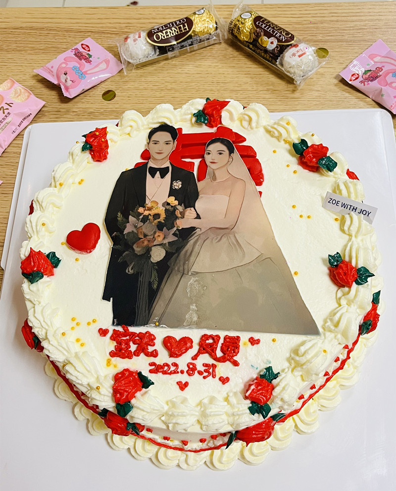 隔离衣当婚纱，这场“云婚礼”，太暖！