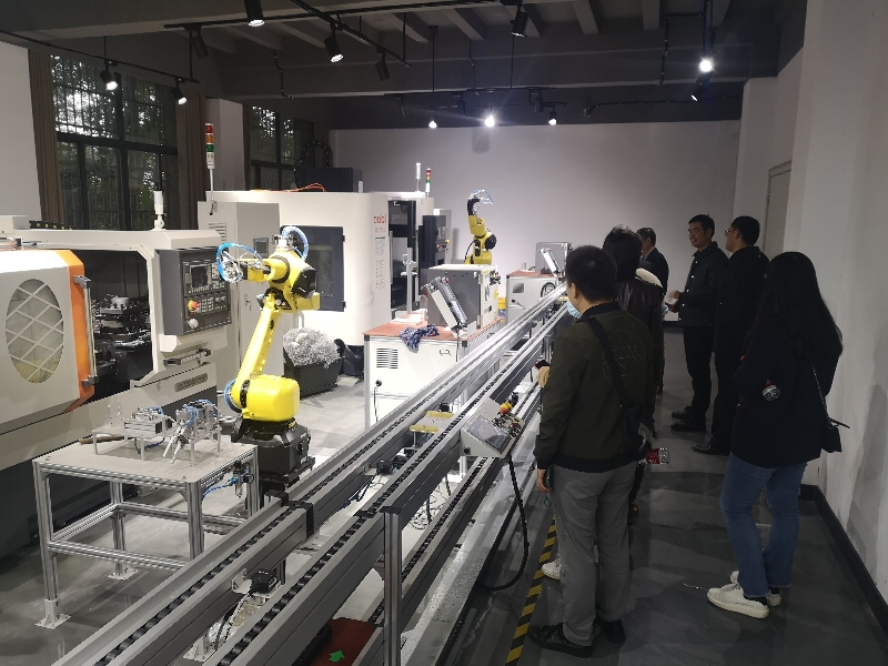 医学影像学院及创新创业学院到西南石油大学考察交流大学生学科竞赛及工学实验室建设