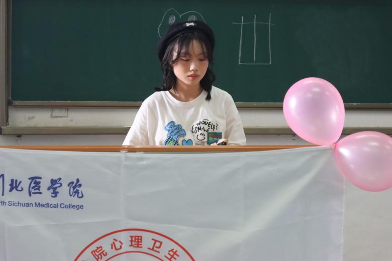 【心理卫生健康协会】手绘“心理‘健康,把握灿烂青春