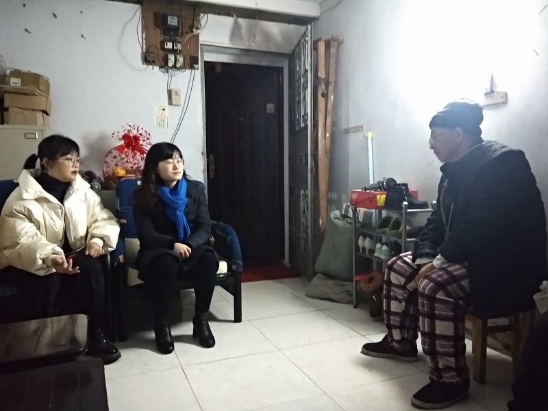 情系学生，爱在家访