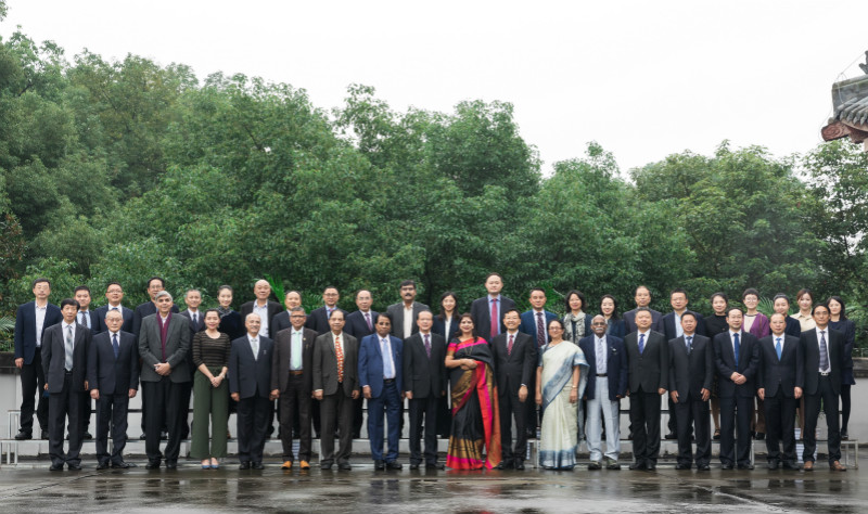 杜勇出席四川省“中印大学校长论坛”