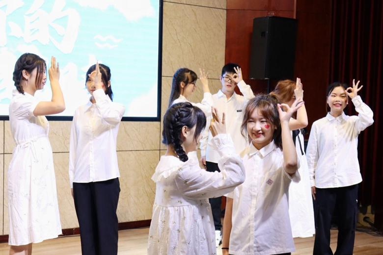 【川北医学院爱心社】手语之夜,青春绽放