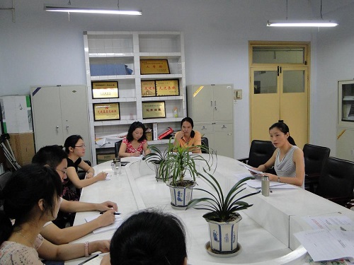 广泛动员 全员参与 狠抓关键环节 深入查找廉政风险点 —— 图书馆积极开展廉政风险防范管理宣传动员和风险点排查