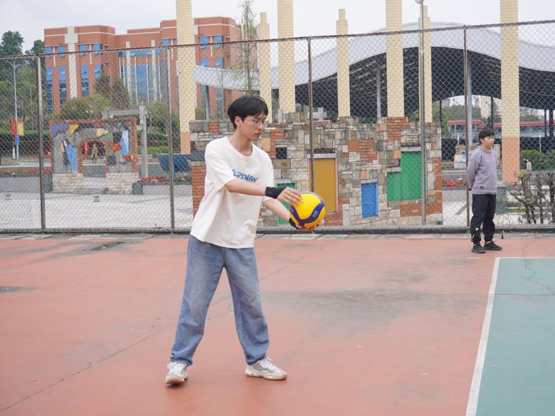 春起阙歌,团聚未来