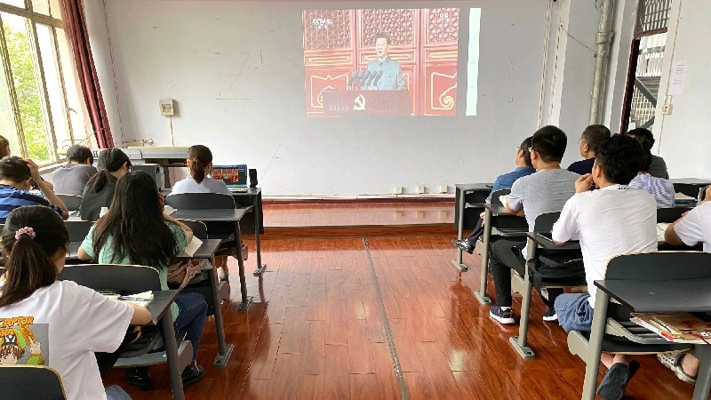 麻醉学系师生热议习近平总书记在庆祝中国共产党成立100周年大会上的讲话