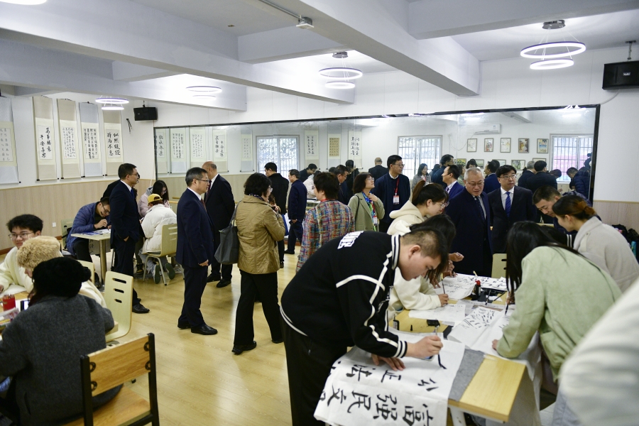 我校接受新一轮本科教育教学审核评估专家组入校评估