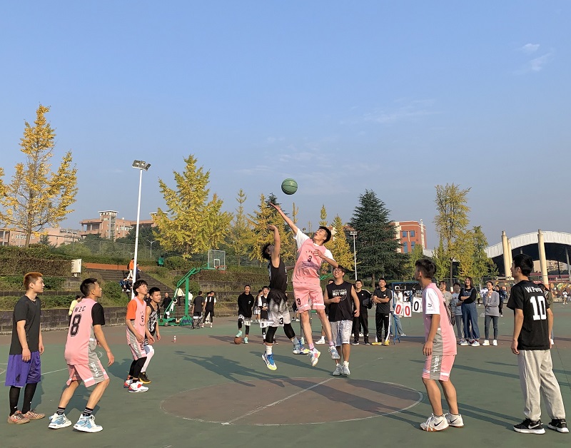 “药学杯”篮球赛事圆满结束