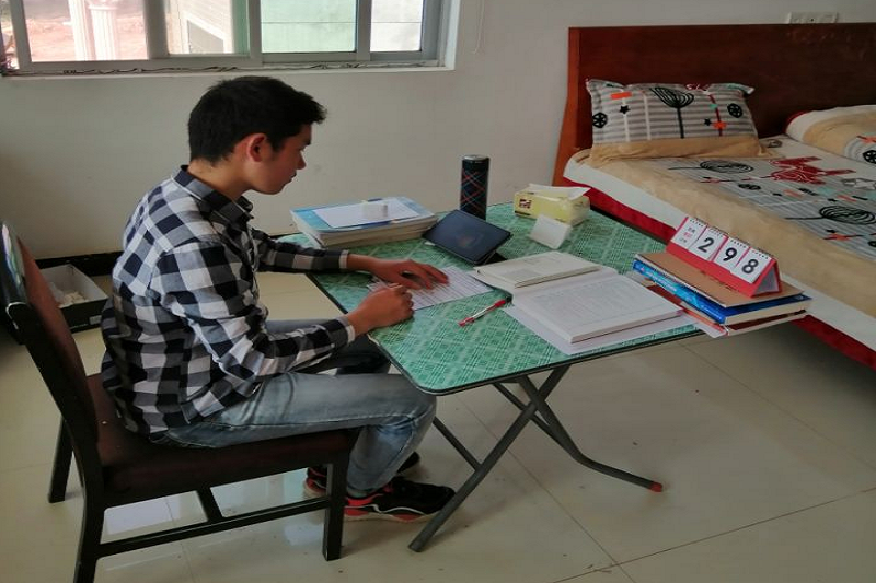 全民战“疫” 临床医学系网课教学在行动