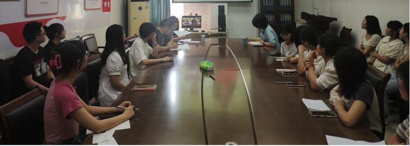 药学院学生党支部开展学习贯彻习近平总书记来川视察重要指示精神党日学习活动