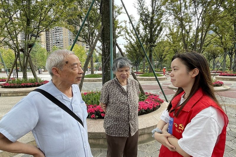 临床医学系党总支开展“寻找红色印迹,传承红色基因”走访老党员活动