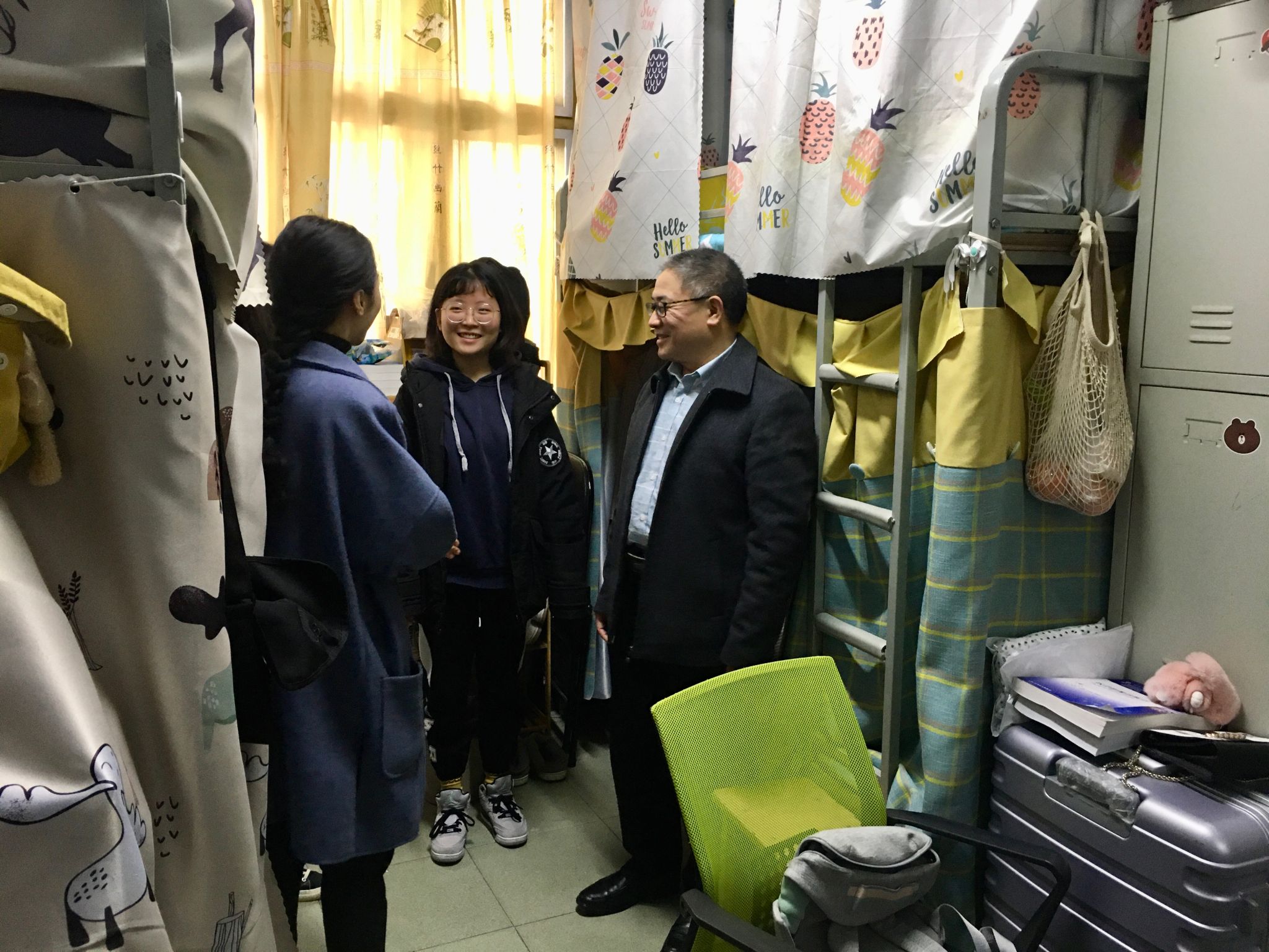 医学影像学院开展学生住宿环境安全隐患排查走访活动