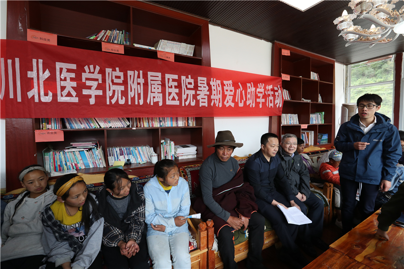 精准“把脉”、综合施策，凝聚打赢脱贫攻坚战的强大合力