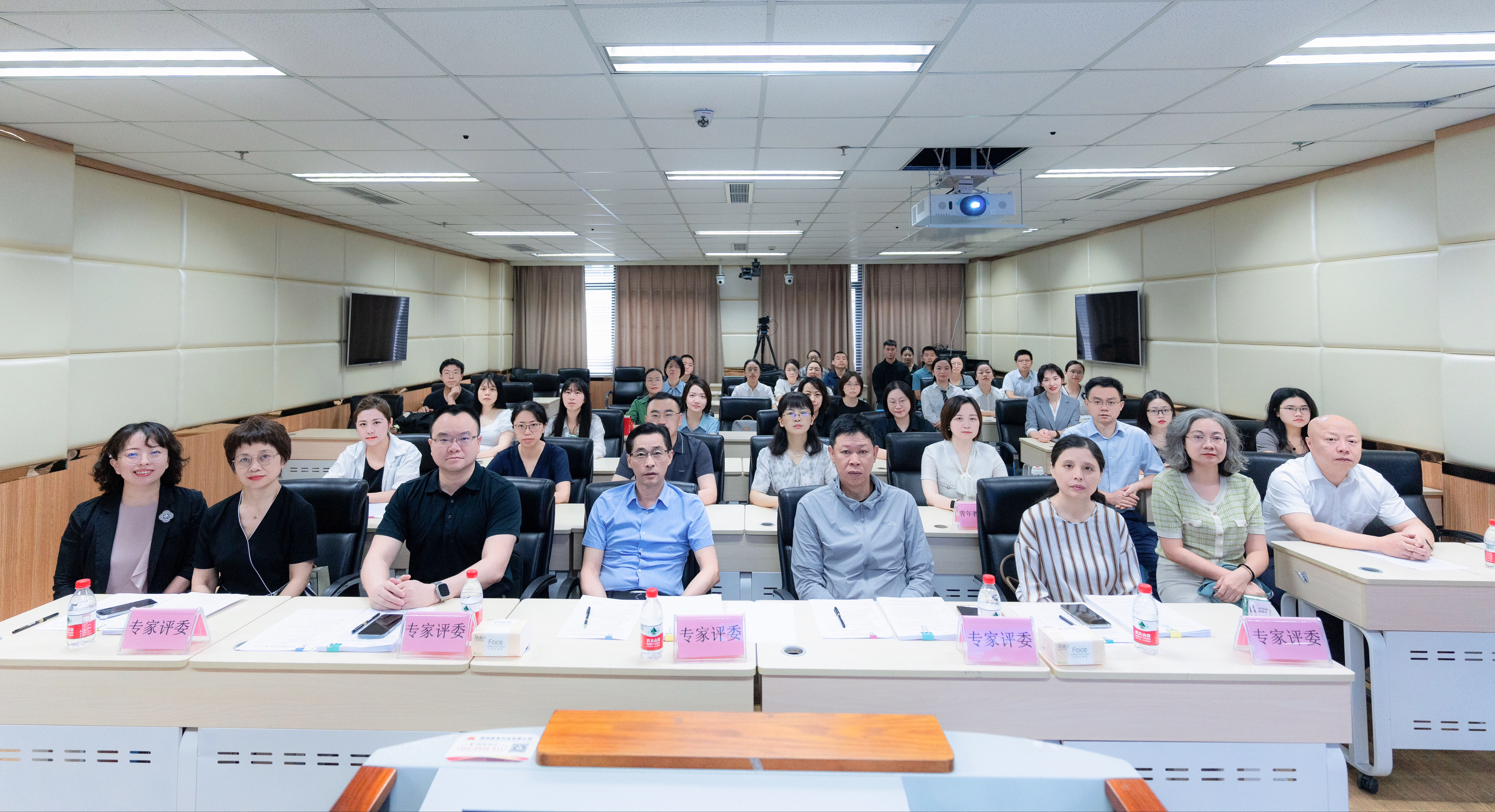 临床医学院·附属医院举办教师课堂教学比赛