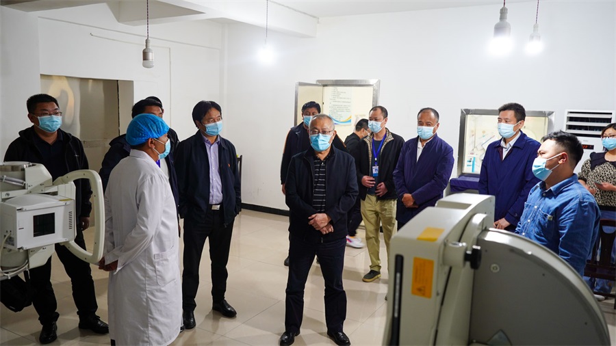杜勇赴甘孜州稻城县开展乡村振兴定点帮扶调研督导工作